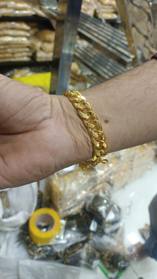 BD Gold Cuban Bracelet Men